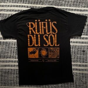 RUFUS DU SOL World Tour 2025 Inhale / Exhale
Graphic T-Shirt SIZE M